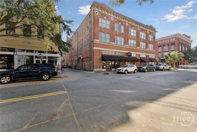 122 W Broughton Street 201, Savannah, GA 31401