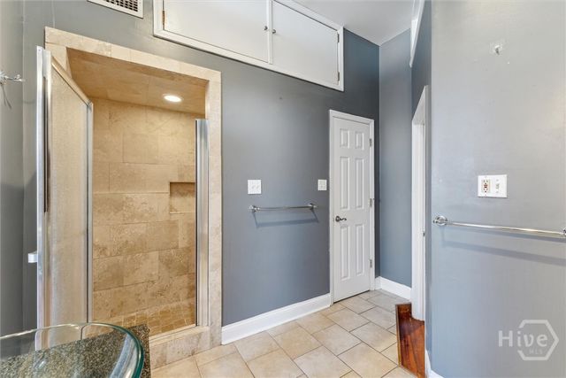 122 W Broughton Street 201, Savannah, GA 31401