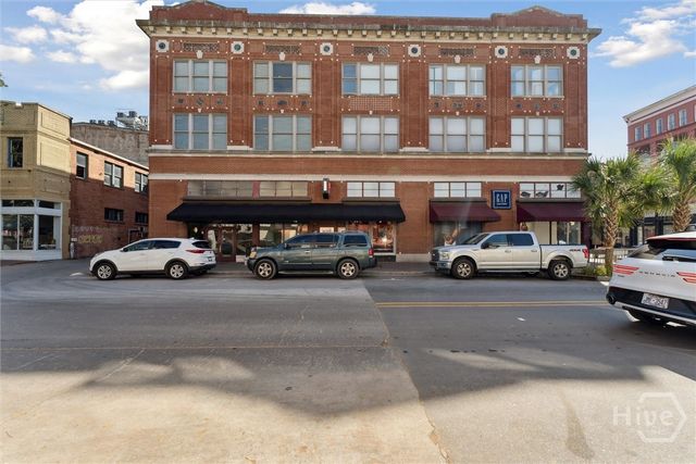 122 W Broughton Street 201, Savannah, GA 31401