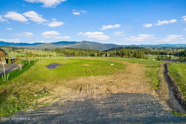 15527 S Chalone Dr, Coeur D'alene, ID 83814