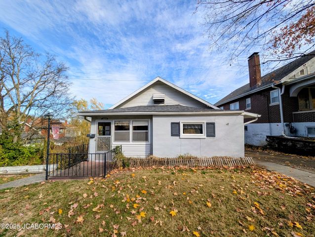 309 HICKORY STREET, Jefferson City, MO 65101