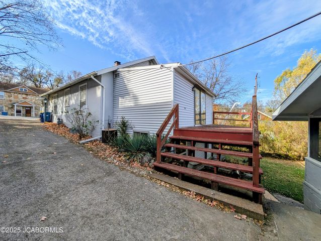 309 HICKORY STREET, Jefferson City, MO 65101
