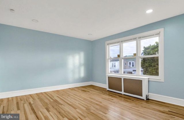 200 KINGSTON RD, Upper Darby, PA 19082