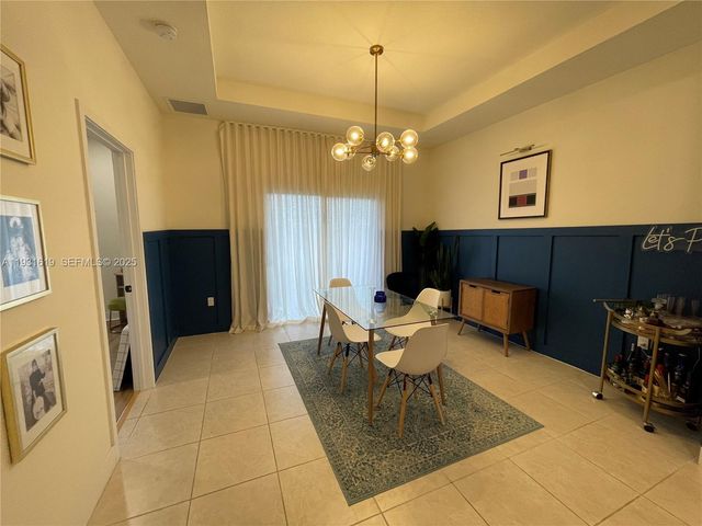 8175 NW 104th Ave 33, Doral, FL 33178