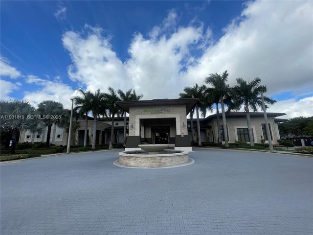 8175 NW 104th Ave 33, Doral, FL 33178