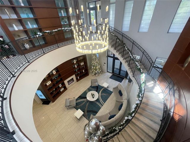 8175 NW 104th Ave 33, Doral, FL 33178