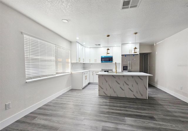 6701 N HABANA AVENUE, Tampa, FL 33614