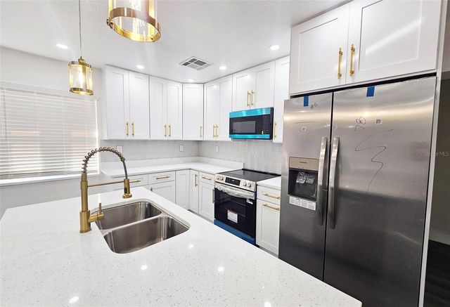 6701 N HABANA AVENUE, Tampa, FL 33614