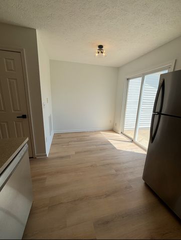 329 Shadow Glen Dr, Nashville, TN 37211