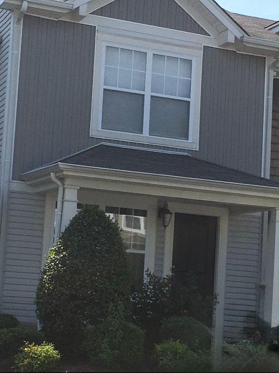 329 Shadow Glen Dr, Nashville, TN 37211