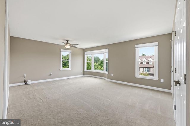 4500 SAWGRASS CT, Alexandria, VA 22312