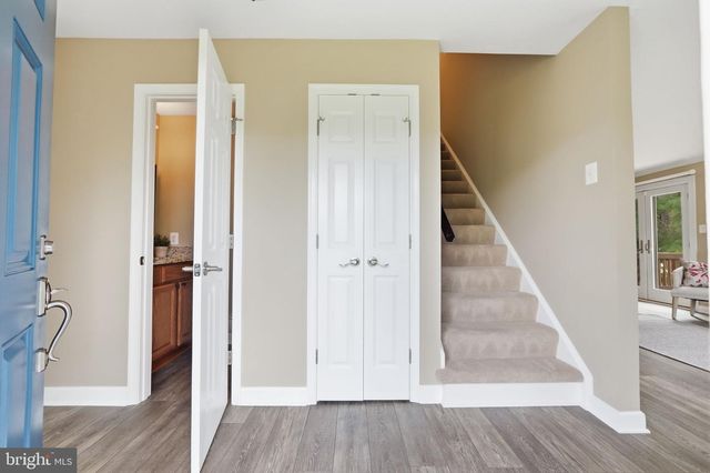 4500 SAWGRASS CT, Alexandria, VA 22312