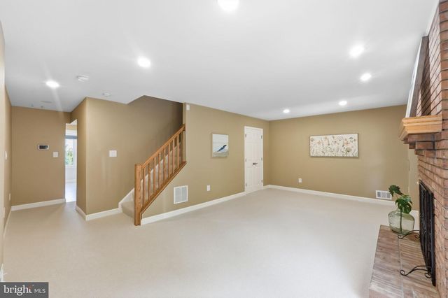 4500 SAWGRASS CT, Alexandria, VA 22312