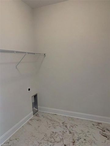 5028 Whitewood Lane, Winston-salem, NC 27104