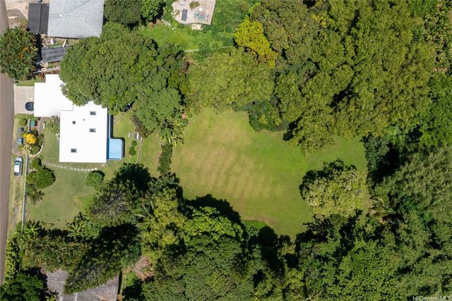 47-337 Mahakea Road, Kaneohe, HI 96744