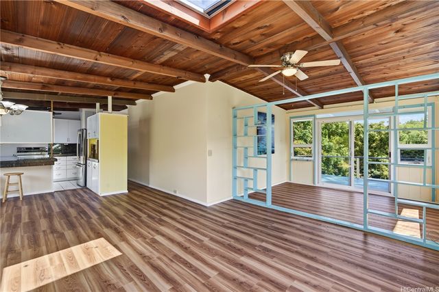 47-337 Mahakea Road, Kaneohe, HI 96744