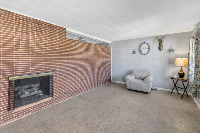 310 KENMORE ROAD, Brandon, FL 33511