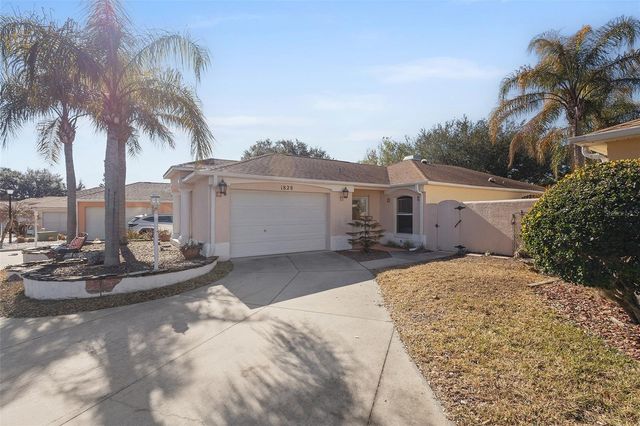 1828 MARQUEZ LOOP, Lady Lake, FL 32159