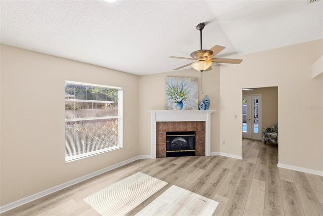 1828 MARQUEZ LOOP, Lady Lake, FL 32159