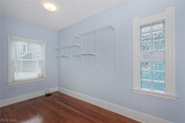750 Brayton Avenue, Cleveland, OH 44113
