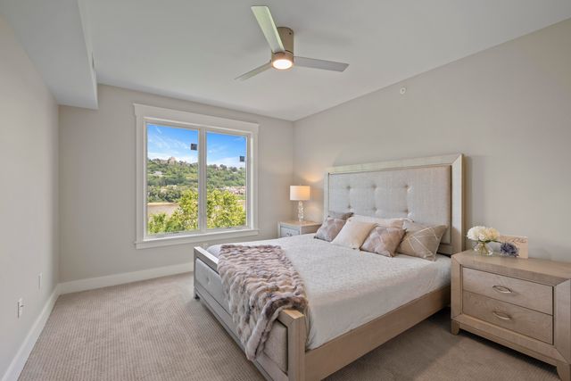 745 Manhattan Boulevard, 203, Dayton, KY 41074