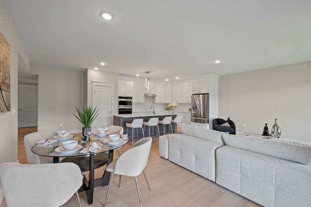 745 Manhattan Boulevard, 203, Dayton, KY 41074