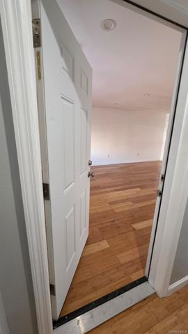 11443 199th Street 1 Floor, Jamaica, NY 11412