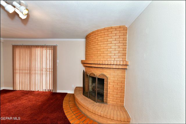 7830 Basswood Avenue, El Paso, TX 79925