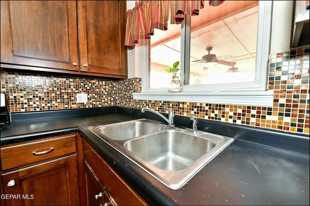 7830 Basswood Avenue, El Paso, TX 79925