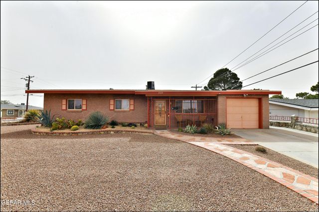 7830 Basswood Avenue, El Paso, TX 79925