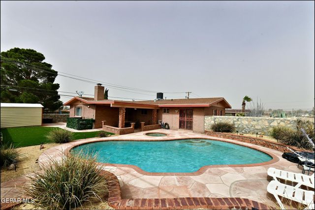 7830 Basswood Avenue, El Paso, TX 79925