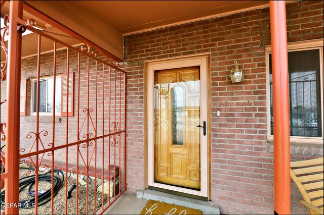 7830 Basswood Avenue, El Paso, TX 79925
