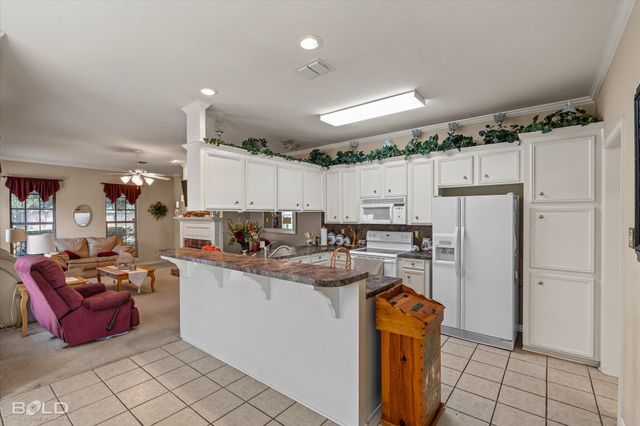 6004 Kateland Circle, Bossier City, LA 71111