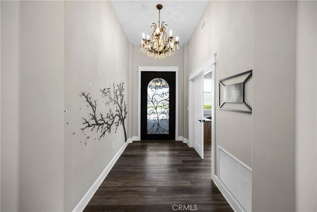 31615 Live Oak Canyon, Redlands, CA 92373