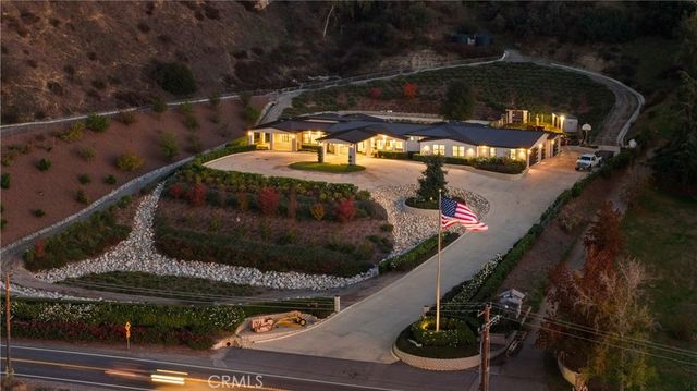 31615 Live Oak Canyon, Redlands, CA 92373