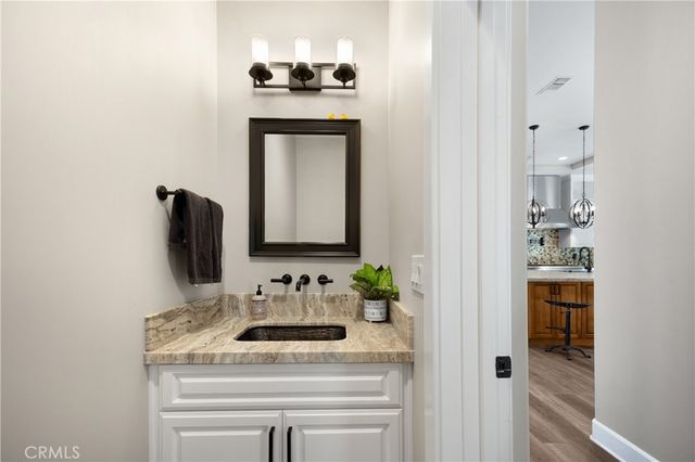 31615 Live Oak Canyon, Redlands, CA 92373