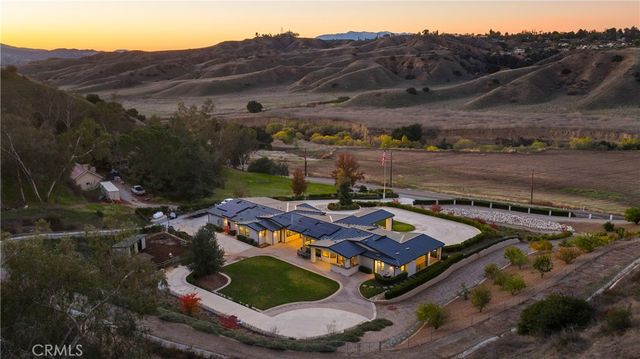 31615 Live Oak Canyon, Redlands, CA 92373