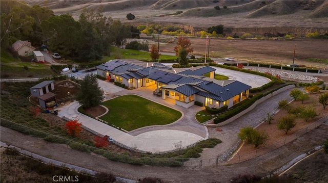 31615 Live Oak Canyon, Redlands, CA 92373