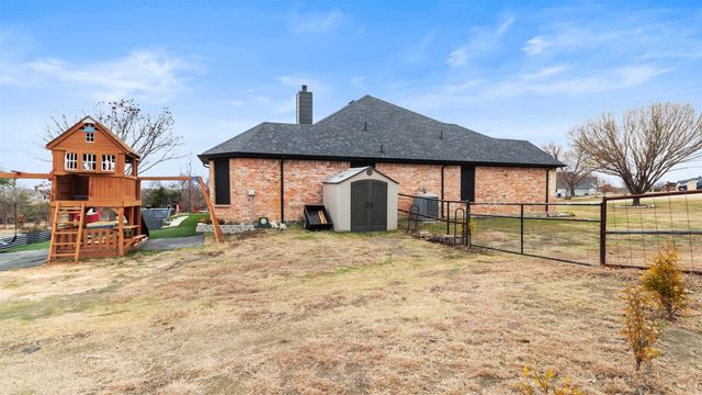 129 Avalon Drive, Princeton, TX 75407