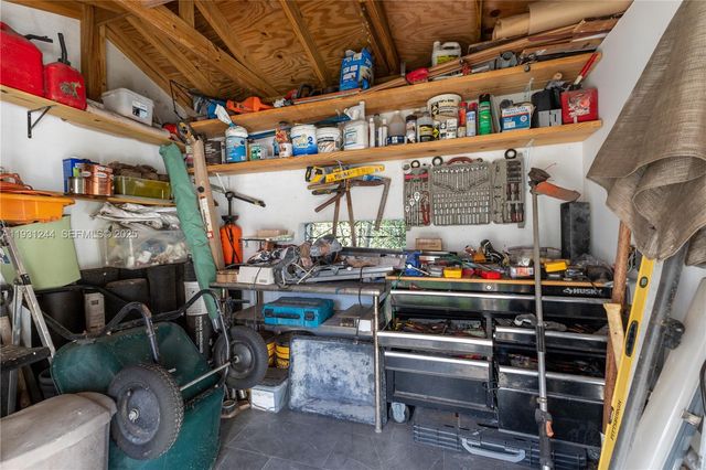 820 NE 83rd St, Miami, FL 33138