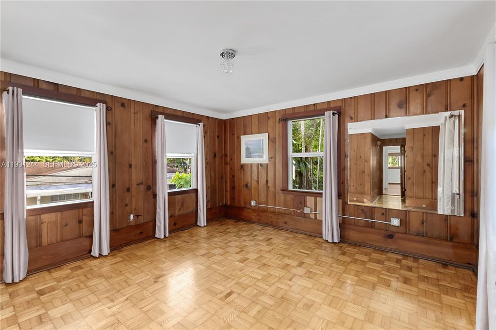 Image 40 of property listing at 820 NE 83rd St, Miami, FL 33138