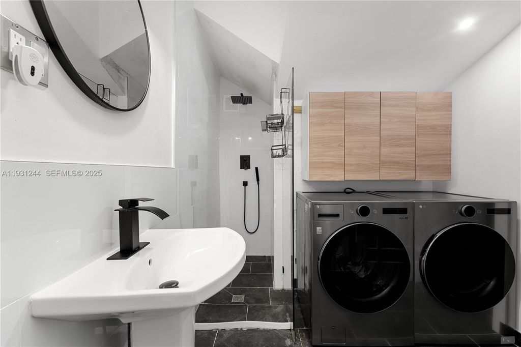 Image 43 of property listing at 820 NE 83rd St, Miami, FL 33138