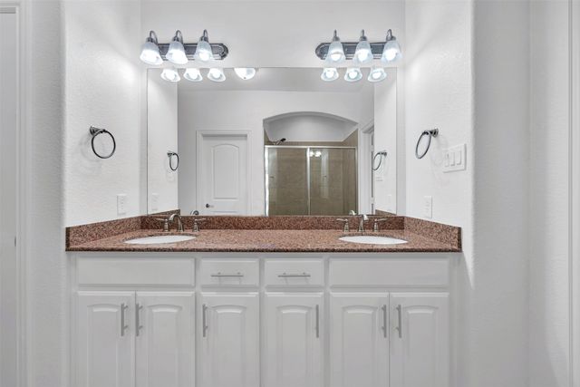 736 S Greenville Avenue, Richardson, TX 75081