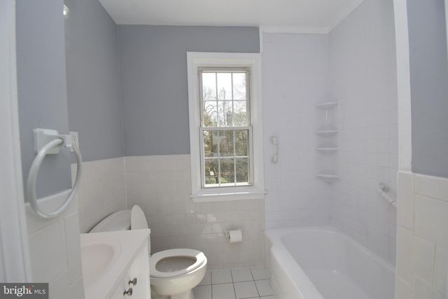 1413 GLENDALE RD, Baltimore, MD 21239