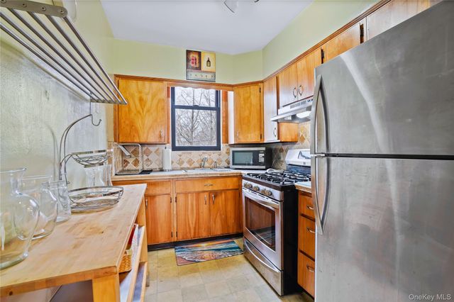 6161 62nd Avenue, Middle Village, NY 11379