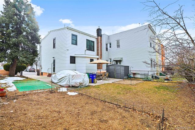 6161 62nd Avenue, Middle Village, NY 11379