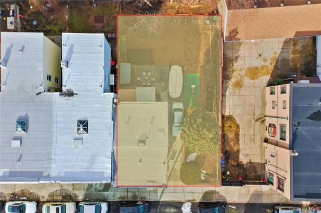 6161 62nd Avenue, Middle Village, NY 11379