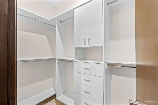 1421 Encanto Service Road, Weslaco, TX 78596