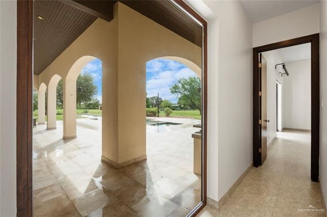 1421 Encanto Service Road, Weslaco, TX 78596