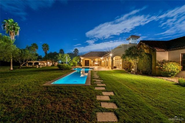 1421 Encanto Service Road, Weslaco, TX 78596